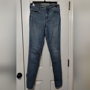 Universal Thread High Rise Skinny Jeans 4/27 Blue Faded Stretch Denim